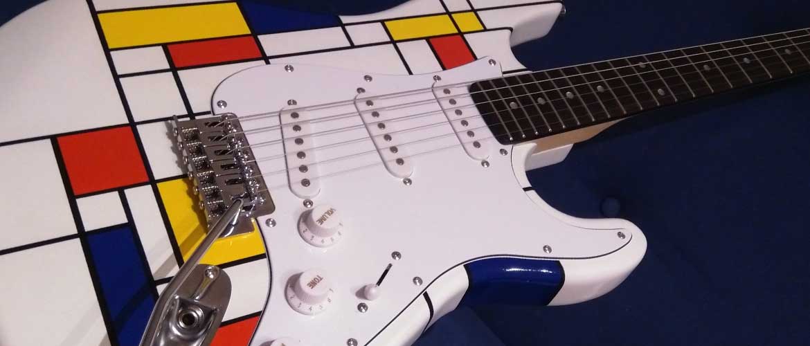 Mondriangitarre Sliderbild